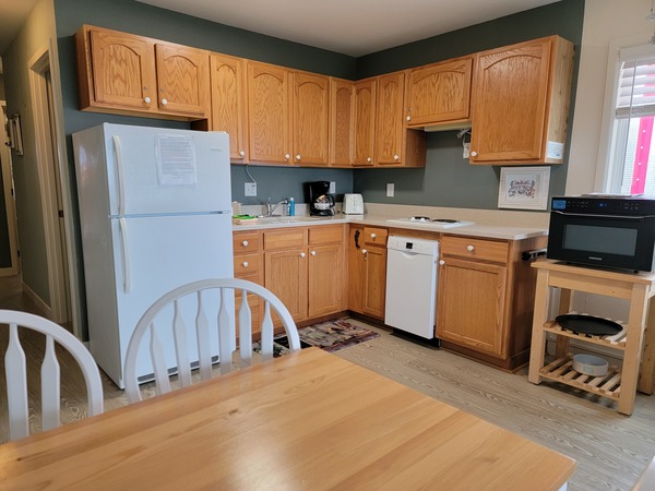 2nd Floor Deluxe Condo - Ocean View with Balcony Photo 7